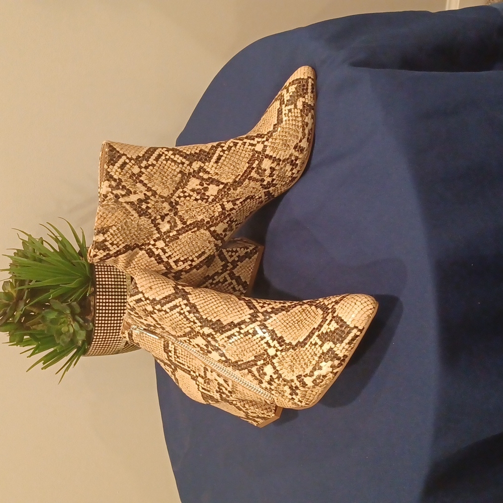 Pre-owned Steve Madden Womens Checkmate Tan Ankle Boots Shoes 6.5m
